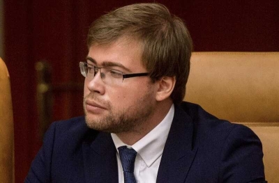 Депутат Леонид Зюганов госпитализирован с серьезными болями в спине